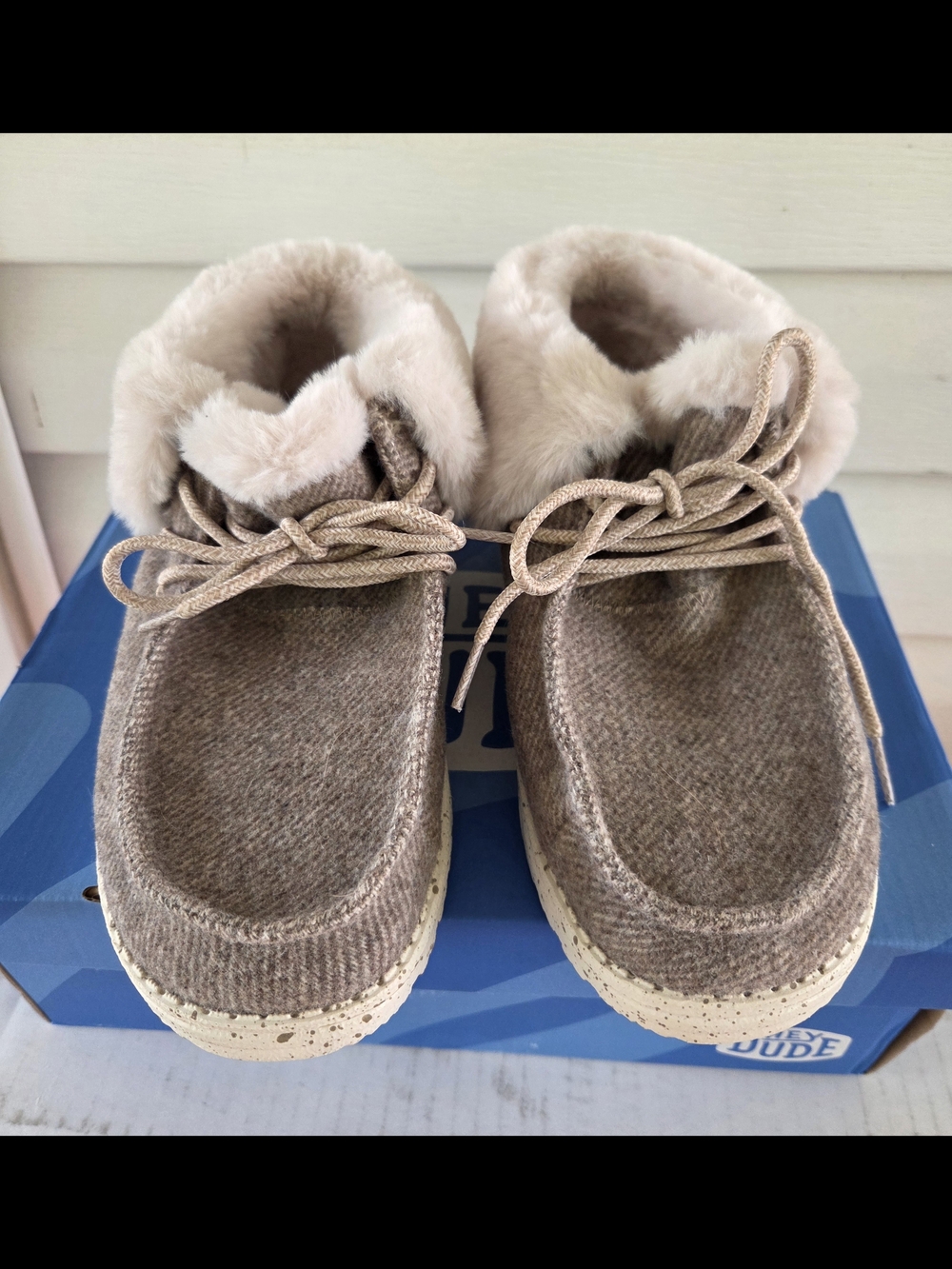 HEYDUDE Britt / Wendy Fold Faux Fur Lined Booties  (New with Box)